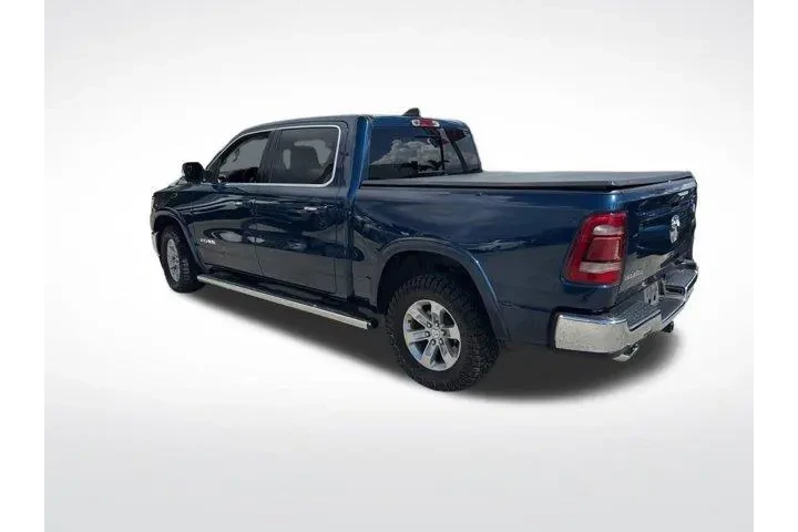 $35796 : Ram 1500 2022 4x2 Laramie 4d image 3