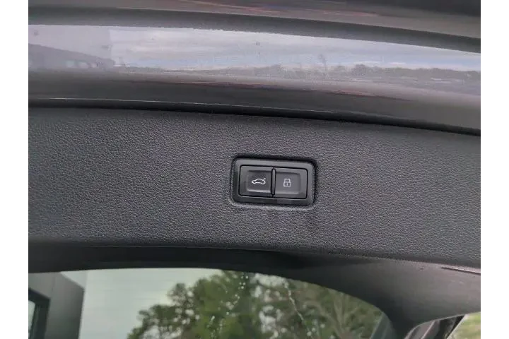 $19995 : Audi Q7 2019 AWD quattro SE image 10