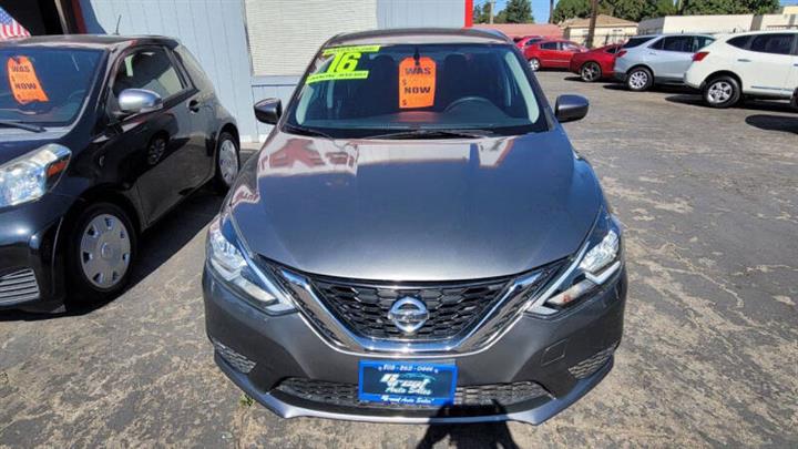 $8995 : 2016 Sentra SV image 1