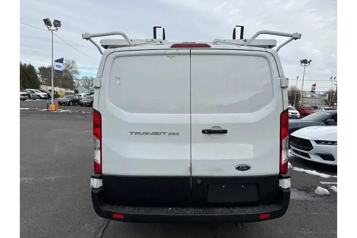 $24500 : Ford Transit 2021 250 3dr SW image 7