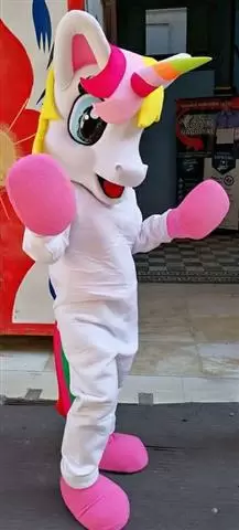 personajes para fiestas.. image 3