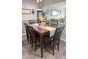 $350 : Dining Table Set for Sale! thumbnail