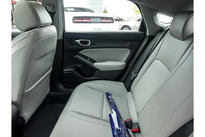 $29989 : Acura Integra 2024 4dr Liftb image 6