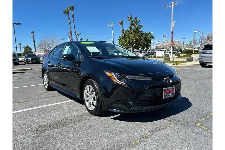$24995 : Toyota Corolla 2025 LE 4dr S image 1