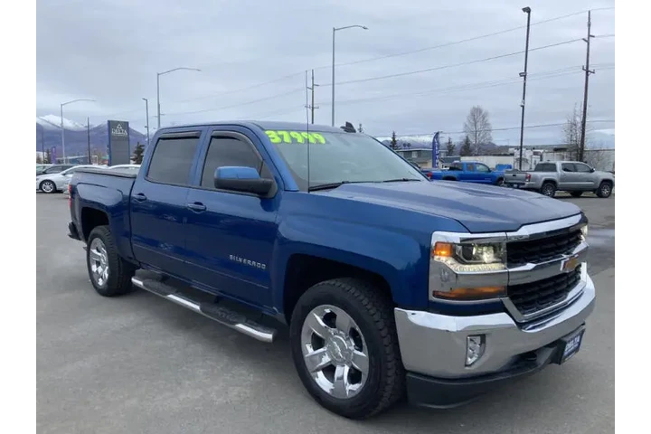 $29999 : 2018 Silverado 1500 LT image 3