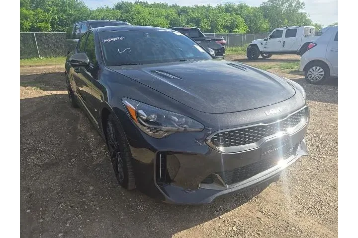 $38574 : Kia Stinger 2023 GT2 4dr Sed image 4