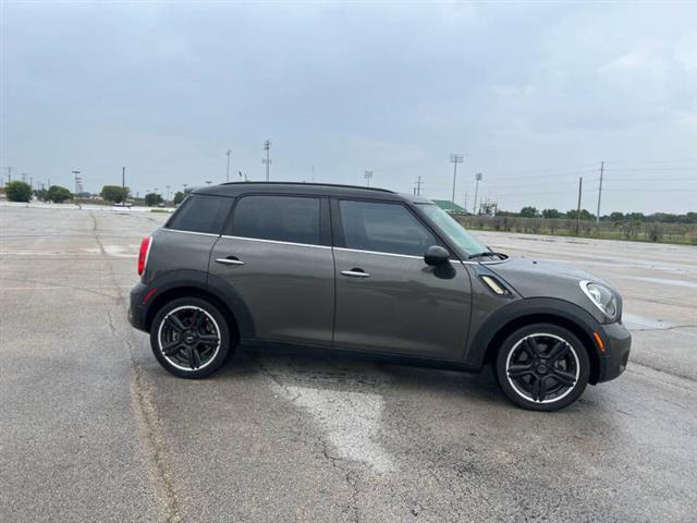 $8900 : 2012 MINI Cooper Countryman S image 9