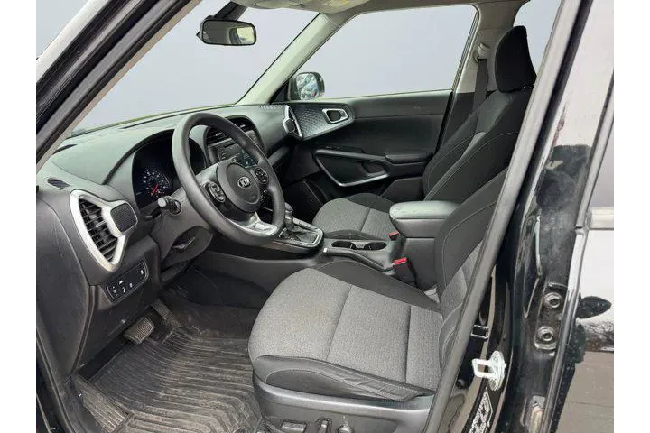 $11674 : Kia Soul 2021 S 4dr Crossove image 9
