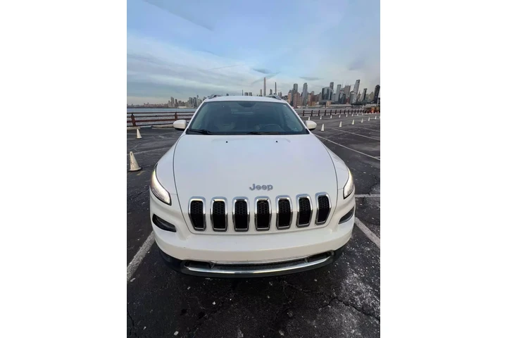 $11495 : 2017 JEEP CHEROKEE LIMITED SP image 5