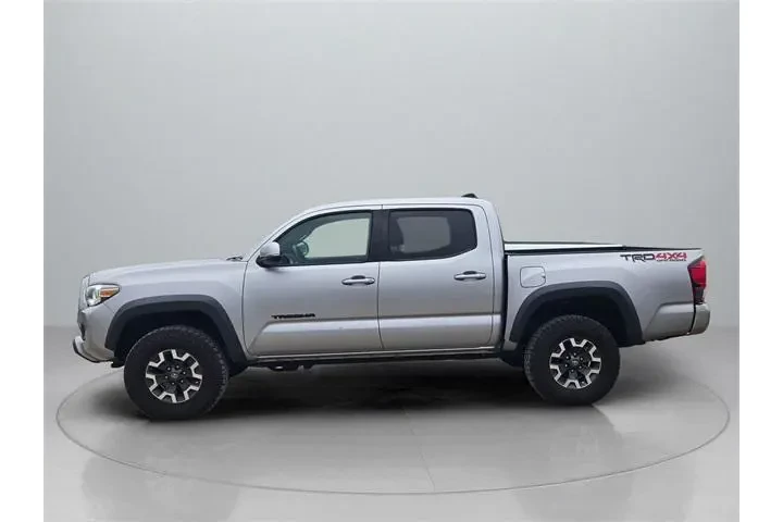$32993 : Toyota Tacoma 2019 4x4 TRD P image 4