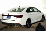$25900 : Volkswagen Jetta GLI 2025 Au thumbnail