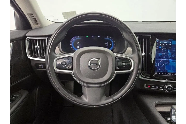 $37998 : Volvo V90 Cross Country 2022 image 10