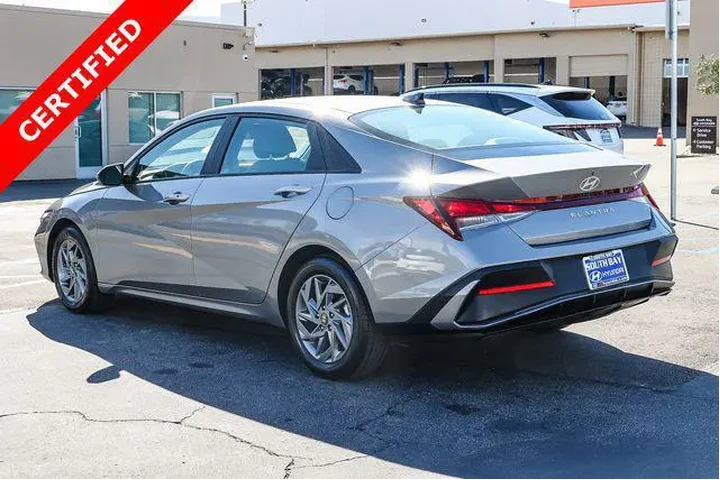 $18498 : Hyundai ELANTRA 2024 SEL 4dr image 4