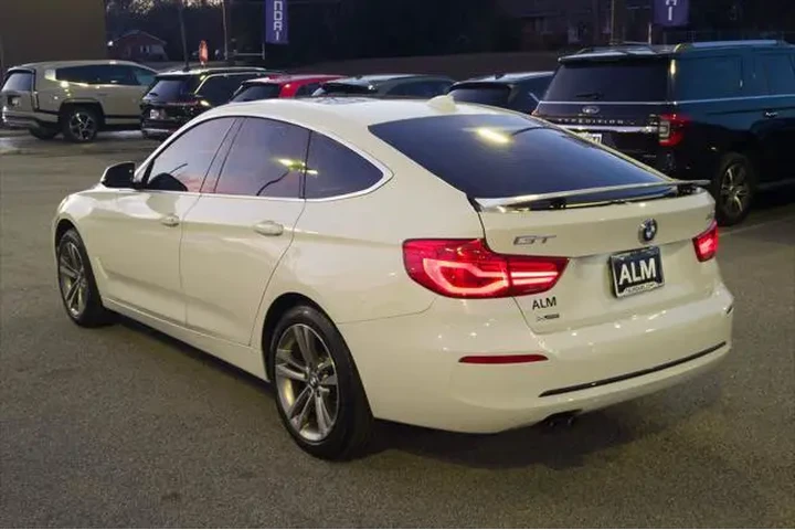 $15000 : BMW 3 Series 2018 AWD 330i x image 9