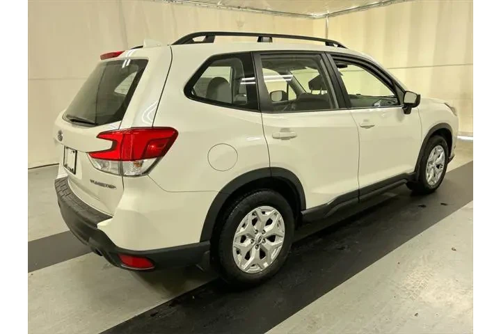 $22305 : Subaru Forester 2023 AWD Bas image 2