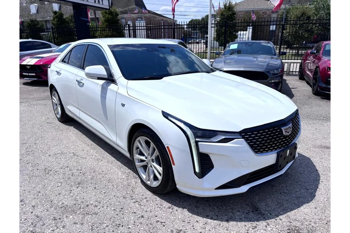 2021 CT4 Luxury image 2