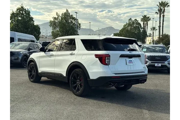 $37000 : Ford Explorer 2022 AWD ST 4d image 8