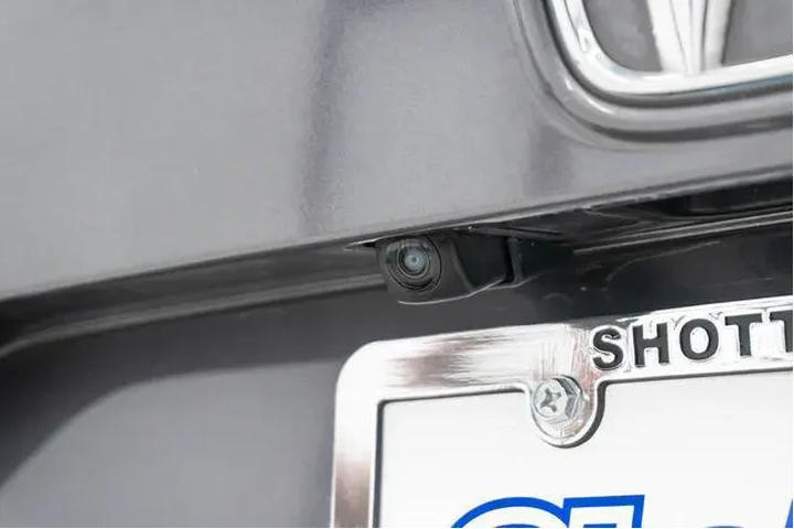 $26996 : Honda Accord 2020 Touring 4d image 9