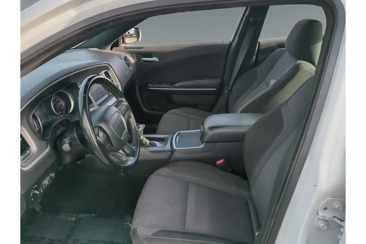 $23900 : Dodge Charger 2022 SXT 4dr S image 9