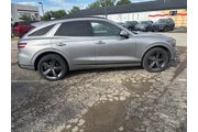 $37242 : Genesis GV70 2023 AWD 2.5T S thumbnail