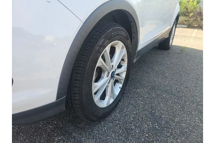 $12291 : Ford Escape 2018 SE 4dr SUV image 7