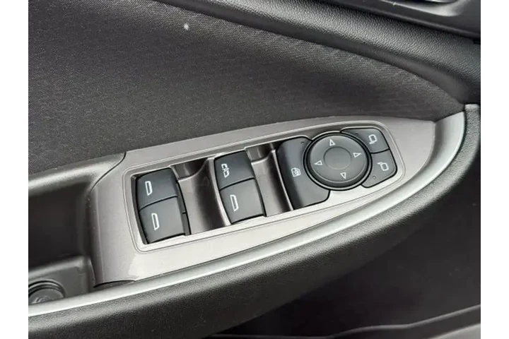 $17995 : Chevrolet Malibu 2023 LT 4dr image 9