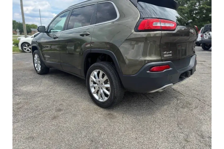 $9999 : 2016 Cherokee Limited image 5