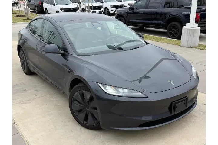 $37459 : Tesla Model 3 2025 Long Rang image 4