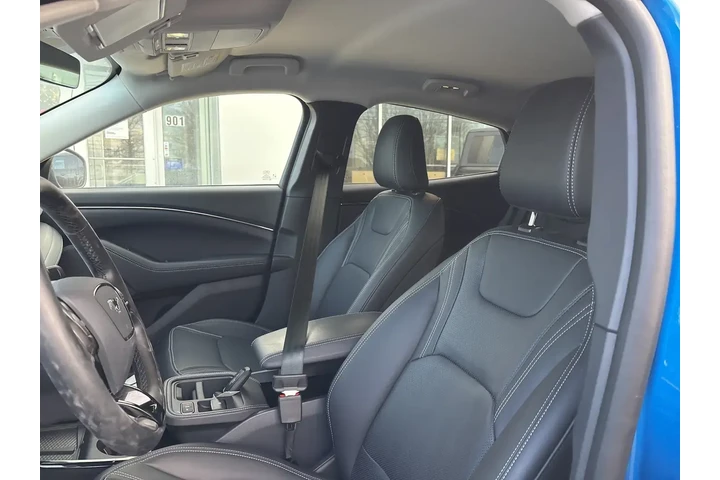 $38995 : Ford Mustang Mach-E 2025 AWD image 9