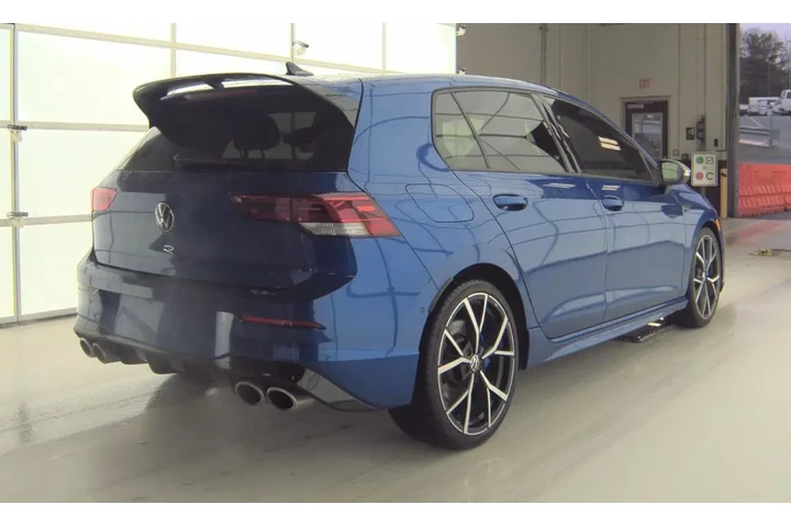 $27990 : Volkswagen Golf R 2019 AWD 4 image 8