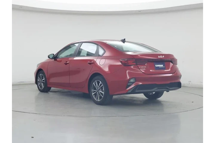 $20998 : Kia Forte 2024 LXS 4dr Sedan image 2