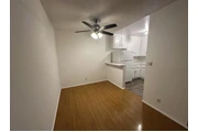 $1900 : 2 Bedroom Apt in James M Wood thumbnail