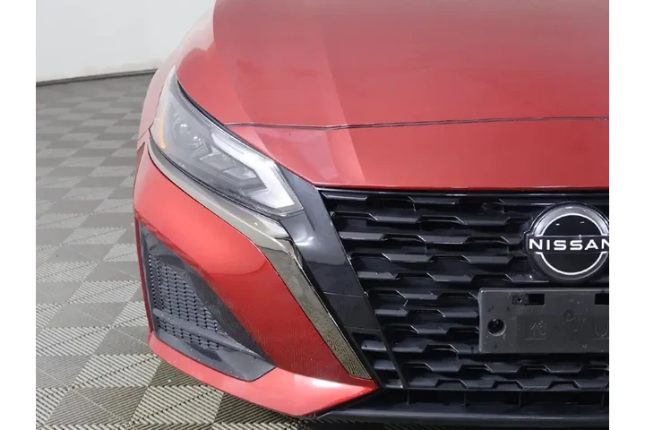 $21193 : Nissan Altima 2024 2.5 SR 4d image 10