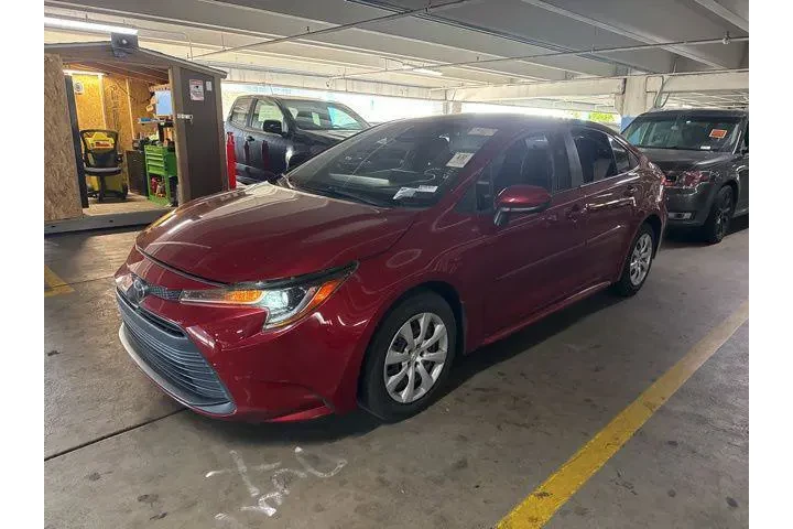 $21995 : Toyota Corolla 2023 LE 4dr S image 1
