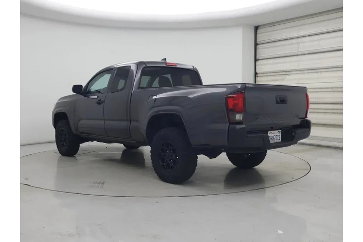 $25998 : Toyota Tacoma 2020 4x2 SR 4d image 2