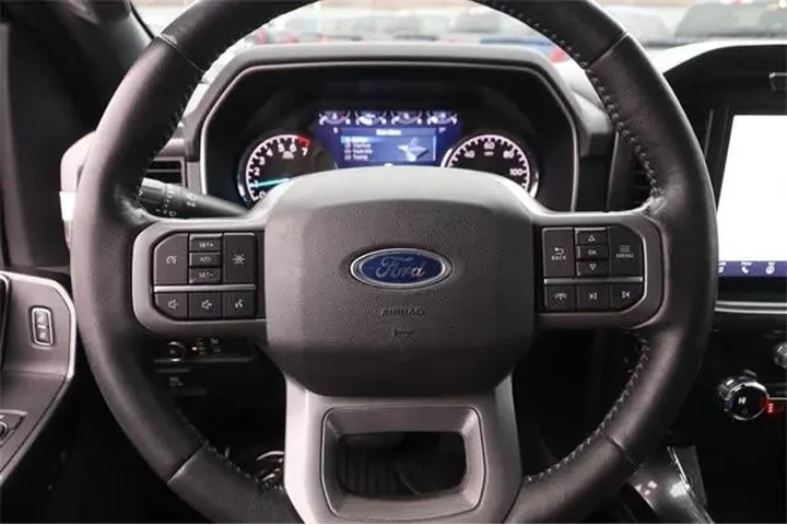 $29950 : Ford F-150 2021 4x4 XLT 4dr image 10