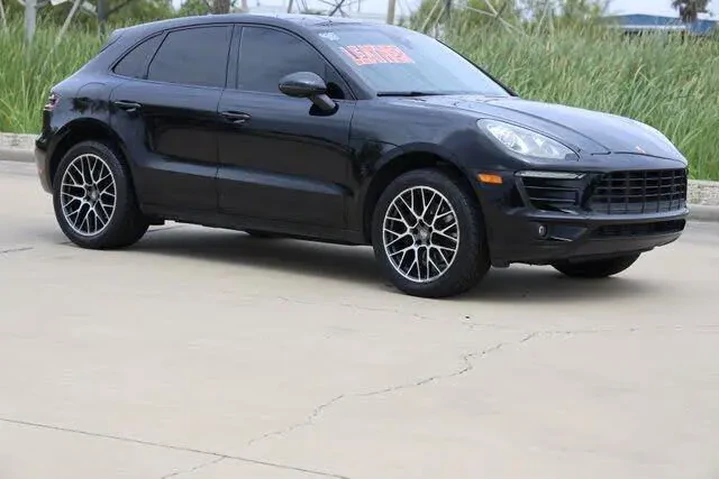 $20920 : Porsche Macan 2018 AWD 4dr S image 1