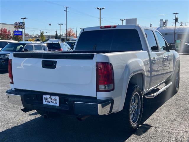 $12999 : 2010 GMC Sierra 1500 image 4