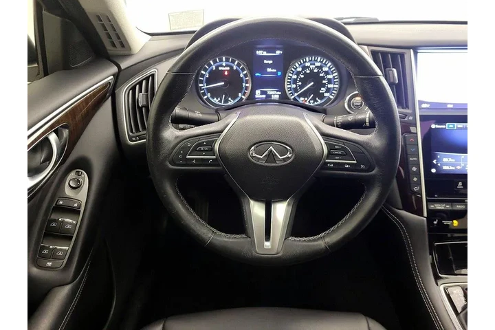 $18998 : INFINITI Q50 2018 2.0T Luxe image 10