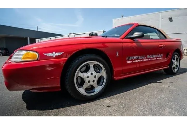 $32500 : Ford Mustang SVT Cobra 1994 image 3