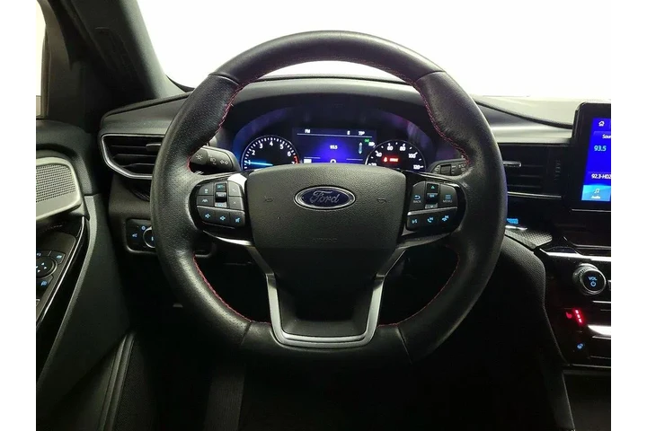 $28998 : Ford Explorer 2022 ST-Line 4 image 10