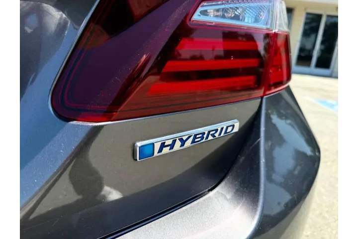 2017 Accord Hybrid EX-L image 9
