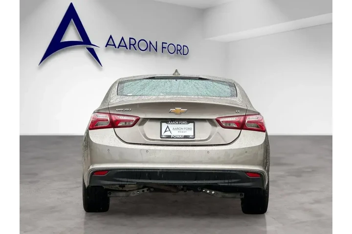 $18054 : Chevrolet Malibu 2024 LT 4dr image 5