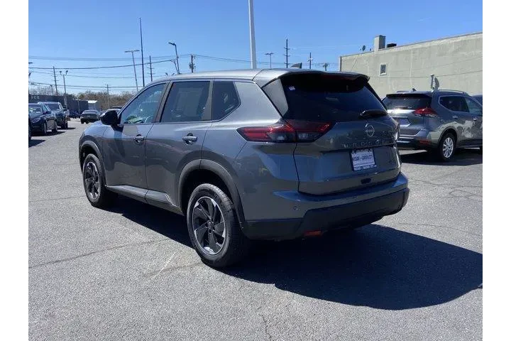 $19487 : Nissan Rogue 2025 AWD SV 4dr image 6