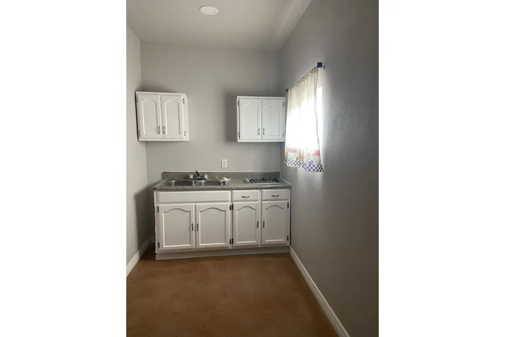 $975 : Cuarto privado -STUDIO NORCO image 3