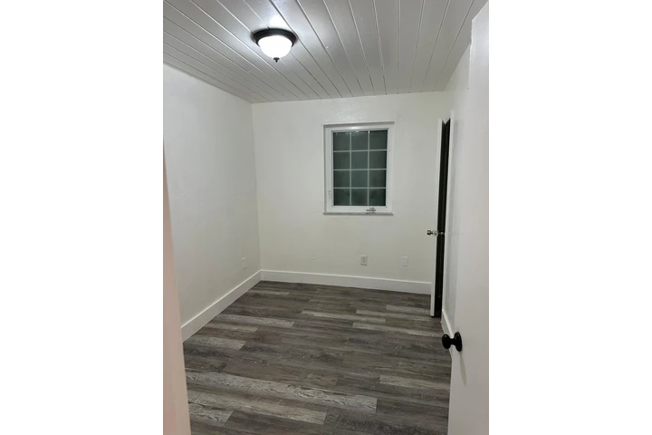 $2500 : Se renta Casa Homestead image 4