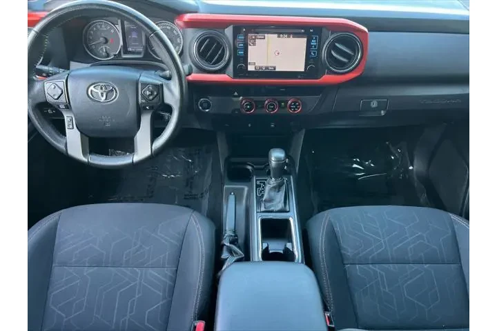 $24995 : Toyota Tacoma 2017 4x2 TRD O image 4