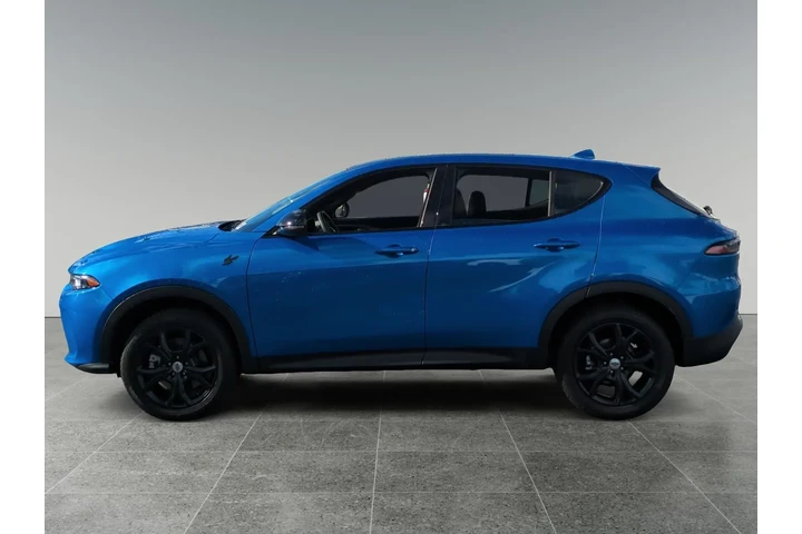 $23900 : Dodge Hornet 2023 AWD GT Plu image 2