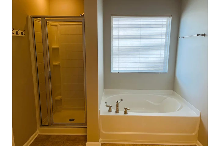 $1295 : CASA EN ALQUILER image 9