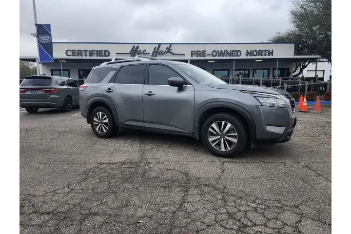 $33498 : Nissan Pathfinder 2024 SL 4d image 1